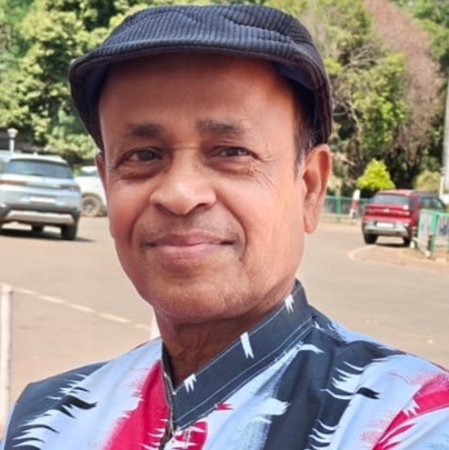 इस माह के कवि : प्रकाशचंद्र मण्डल