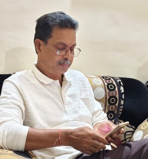 इस माह के ग़ज़लकार : शुभेंदु बागची ‘मुन्तज़िर’