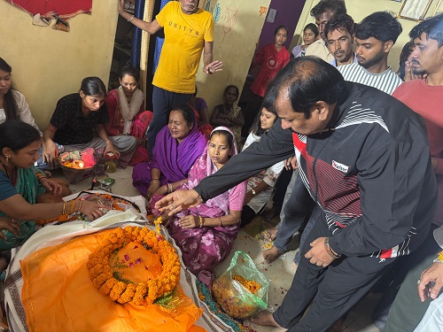 छत्तीसगढ़ [दुर्ग] : विजय बघेल ने पंडवानी की अमर गायिका डॉ तीजन बाई को दी भाव भीनी श्रद्धांजलि...