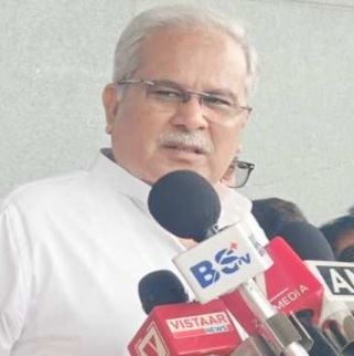 तिरंगा यात्रा पर भूपेश बघेल ने कहा – जो कहती है उसके विपरीत चलती है भाजपा, राम नाम जपना, पराया माल अपना