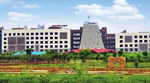 छत्तीसगढ़: स्कूलों की बिल्डिंग का हिसाब नहीं दिया तो वेतन पर संकट, 31 जिलों के DEO को नोटिस