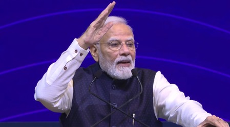 भारत के सेमीकंडक्टर मिशन को बड़ा बूस्ट PM मोदी ने किया सेमीकॉन India 2026 का उद्घाटन