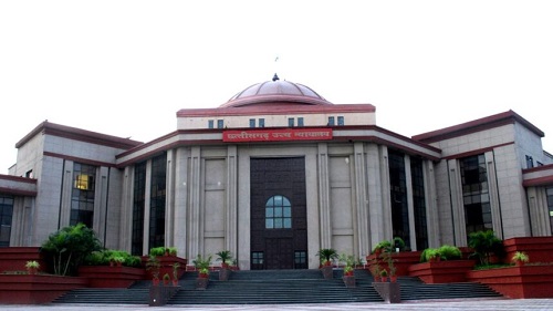 तलाक की डिक्री पर हाईकोर्ट सख्त, कहा- सुनवाई का मौका दिए बिना नहीं हो सकता फैसला